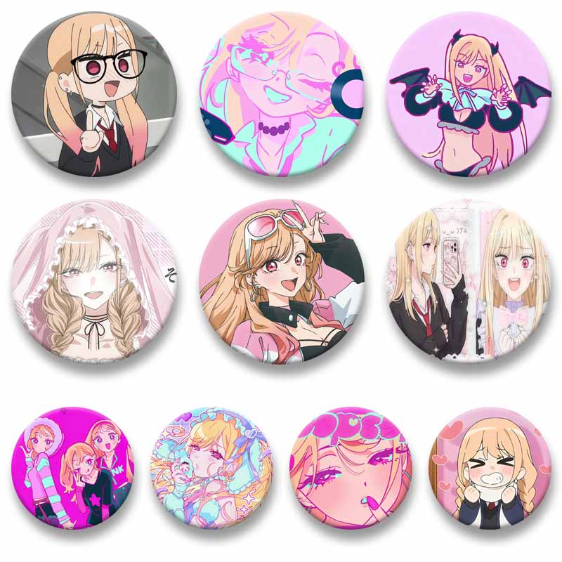 Spilla in smalto con personagg - Anime Cosplay Idea recensione e prezzo